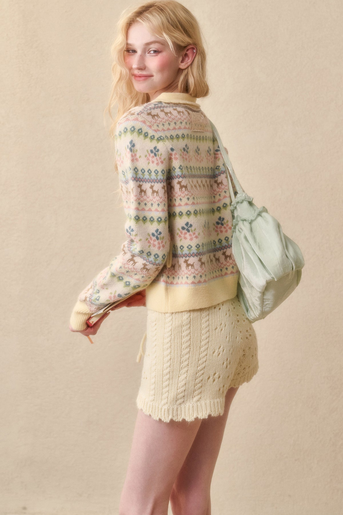 Reindeer Fair Isle Doll Collar Short Cardigan
