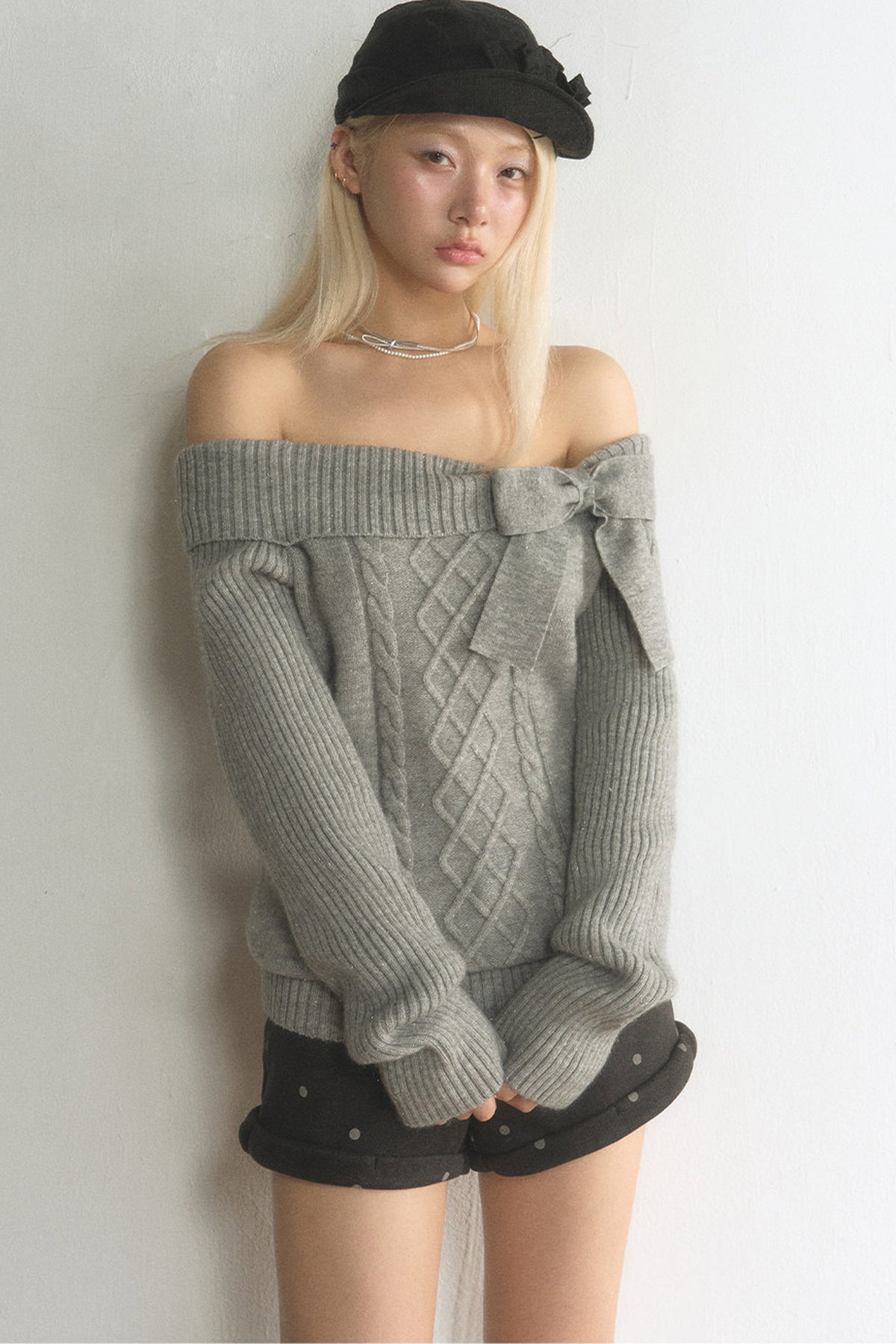 Off-Shoulder Bowknot Cable Knit Top and Pants Set-Up
