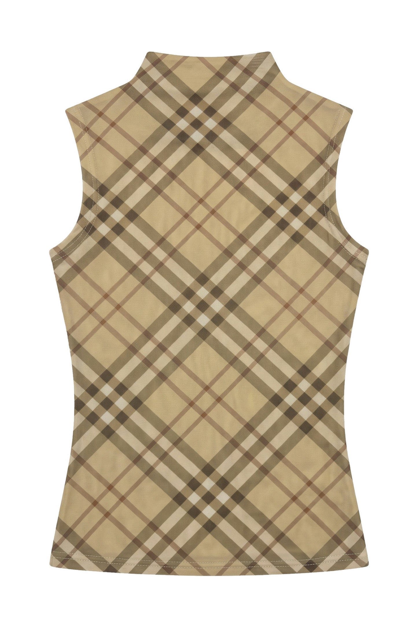 Completo con gilet in rete a quadri e gonna midi