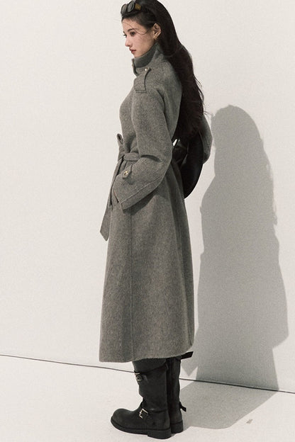 Cappotto in pura lana con cintura