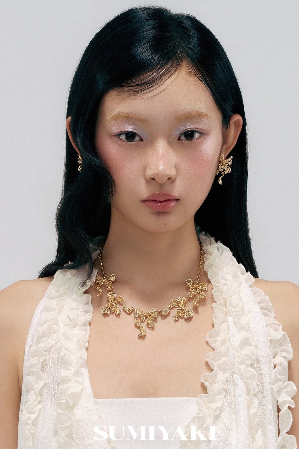 Lace Series Cut-Out Bow Earrings