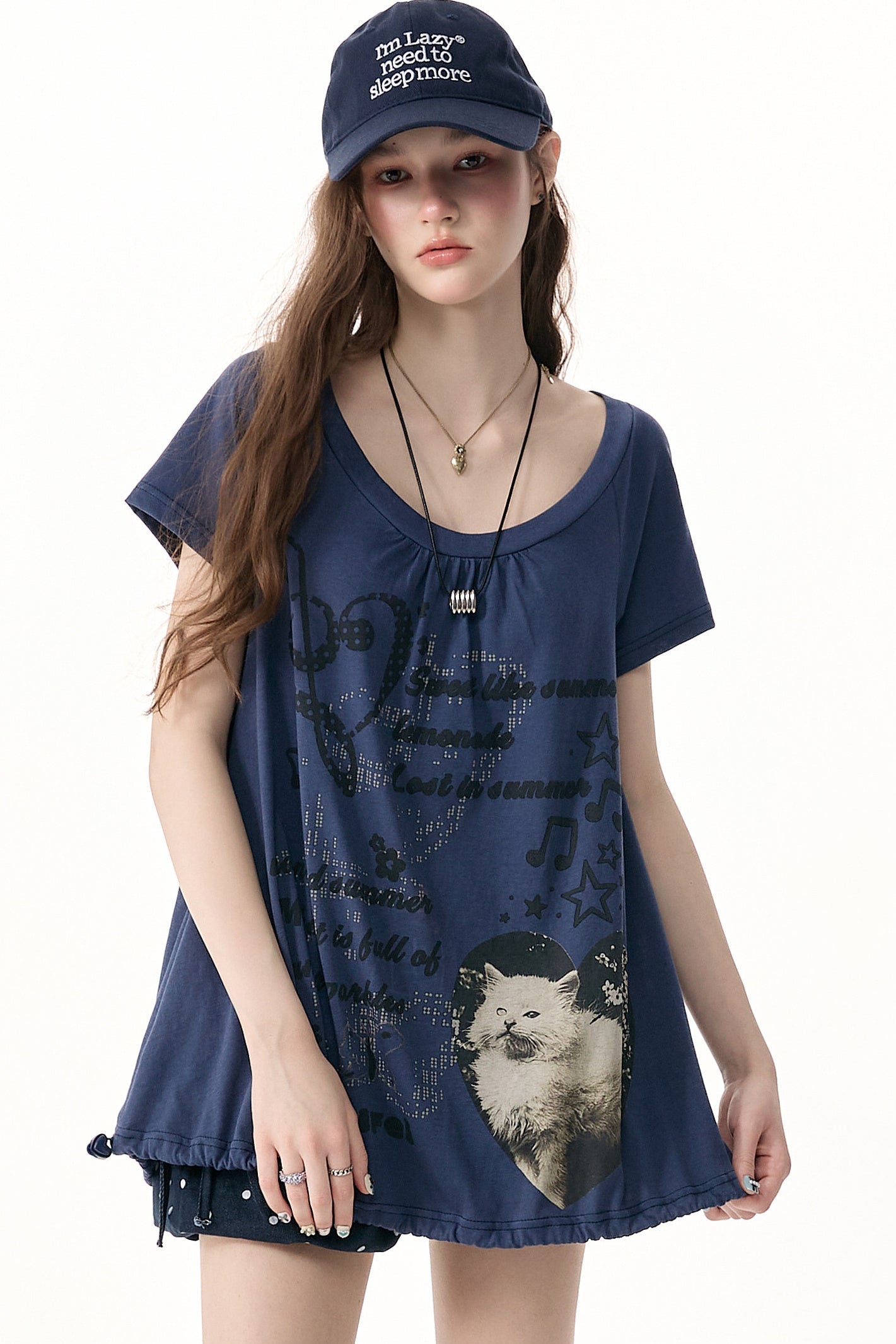 Kurzarm-T-Shirt mit Katzenprint und Kordelzug