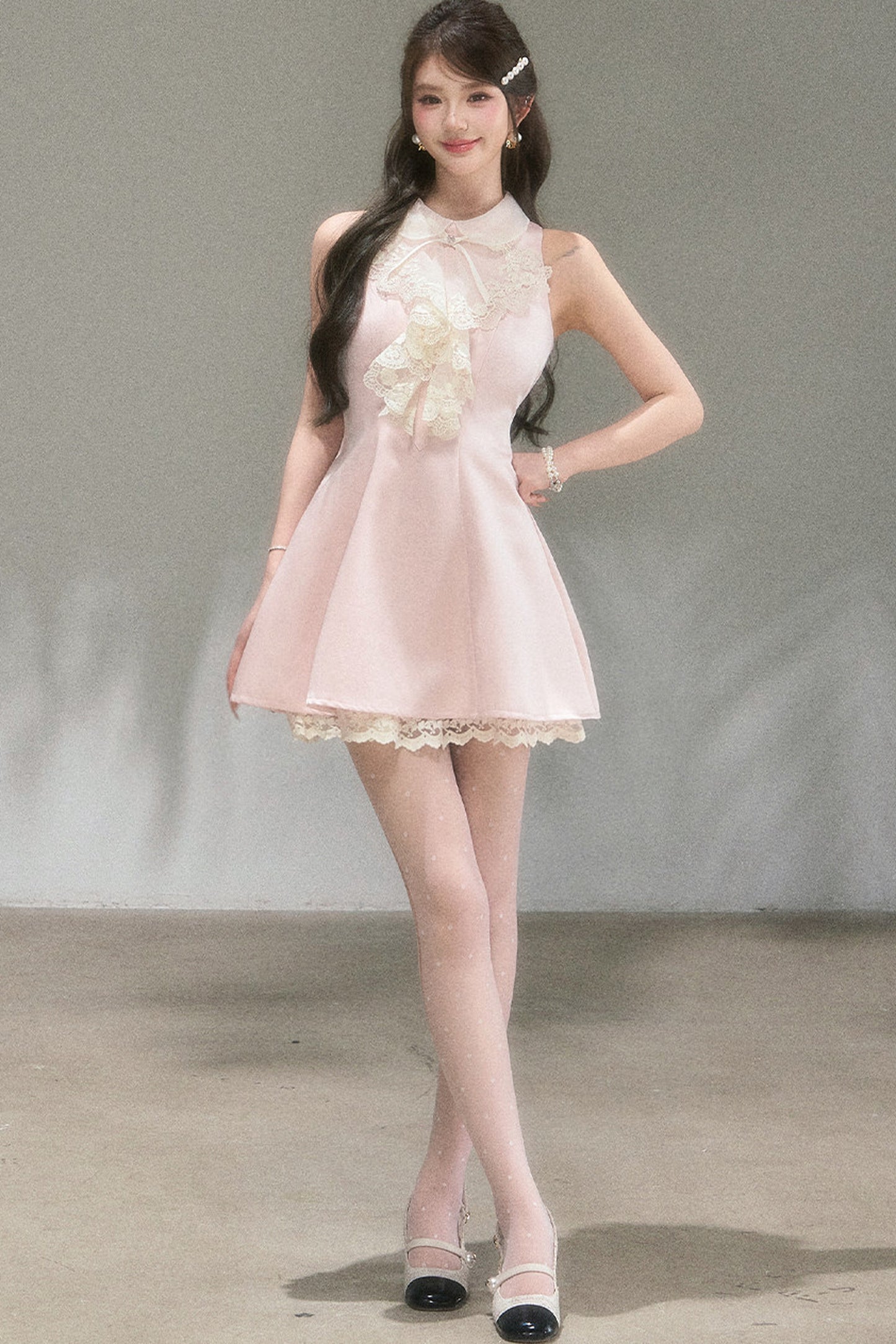 Vivian Retro Lace Collar Dress