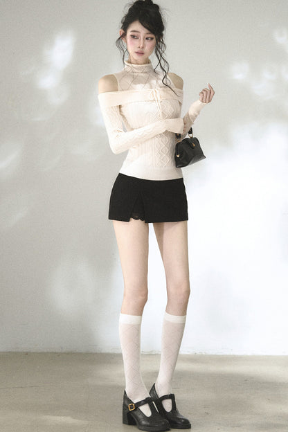 Hollow-Out Off-Shoulder Diamond Knit Top