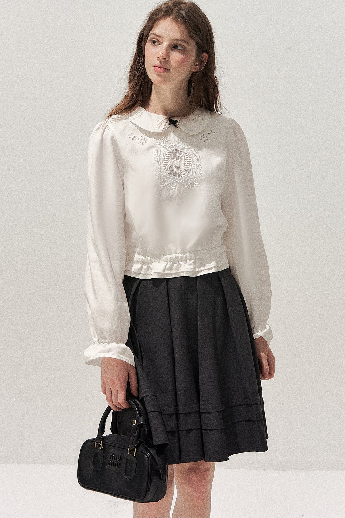 Lyocell Deer Collar Blouse