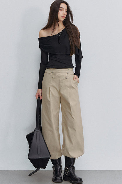 Pleated Heart Button Pants