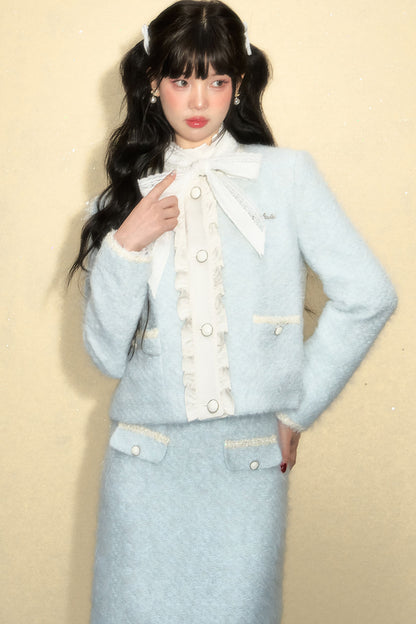 Blue Wool High-End and Elegant Outfit Set-Up