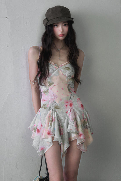 Asymmetrisches Trägerkleid mit Blumenprint