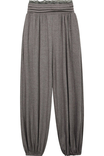 High-Waist-Hose mit weitem Bein und Spitzenbesatz