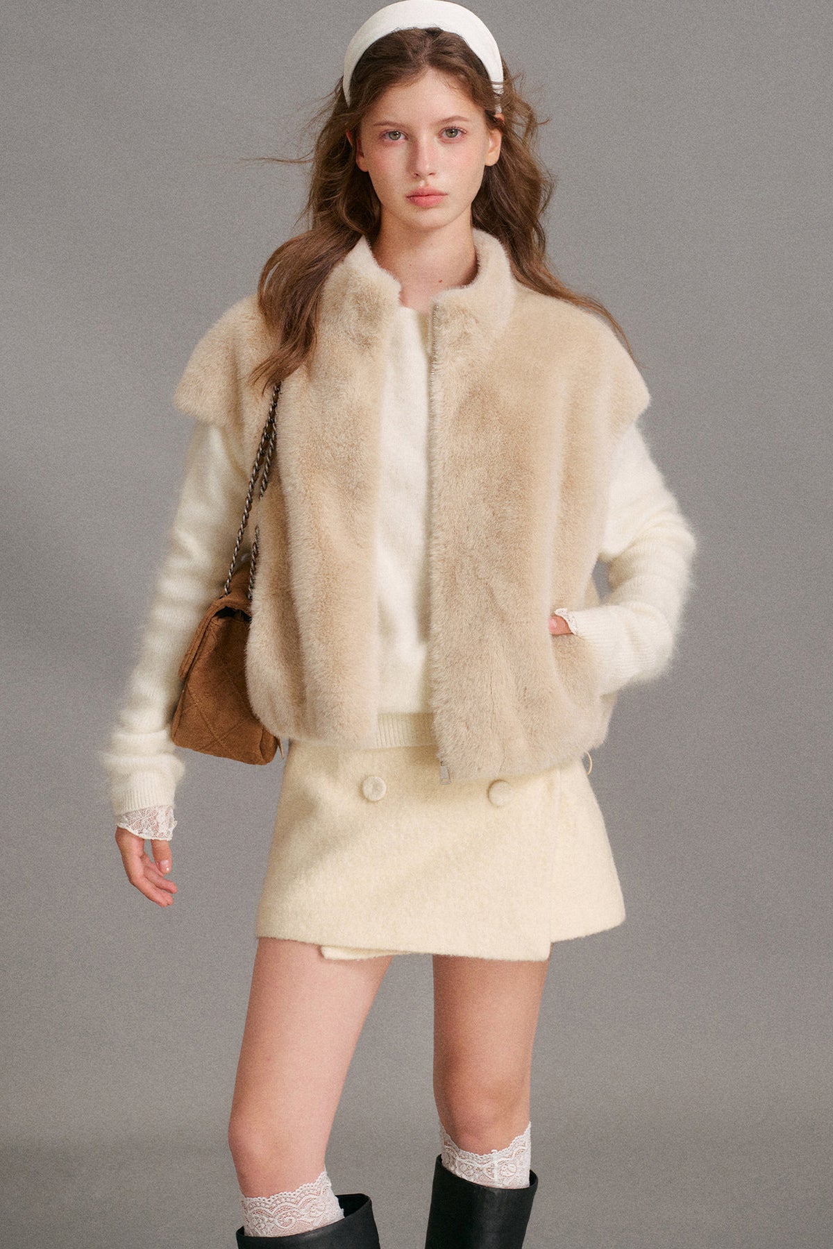 Cloud Velvet Stand Collar Faux Fur Vest
