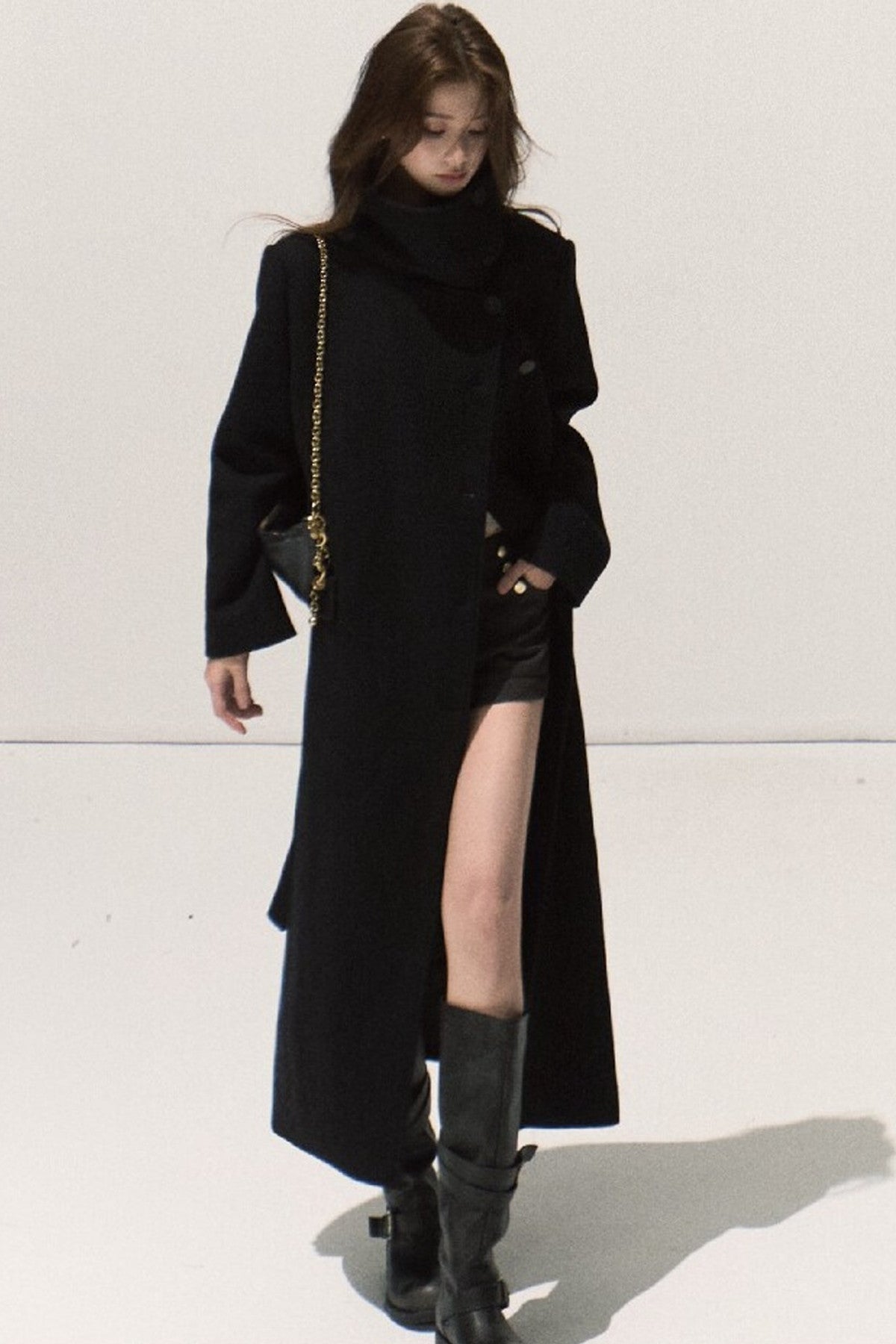 Manteau long en laine à col cheminée