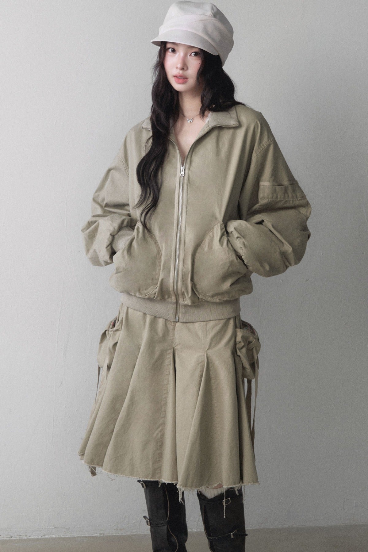 Loose Workwear Jacket and Pleated Skirt Set-Up