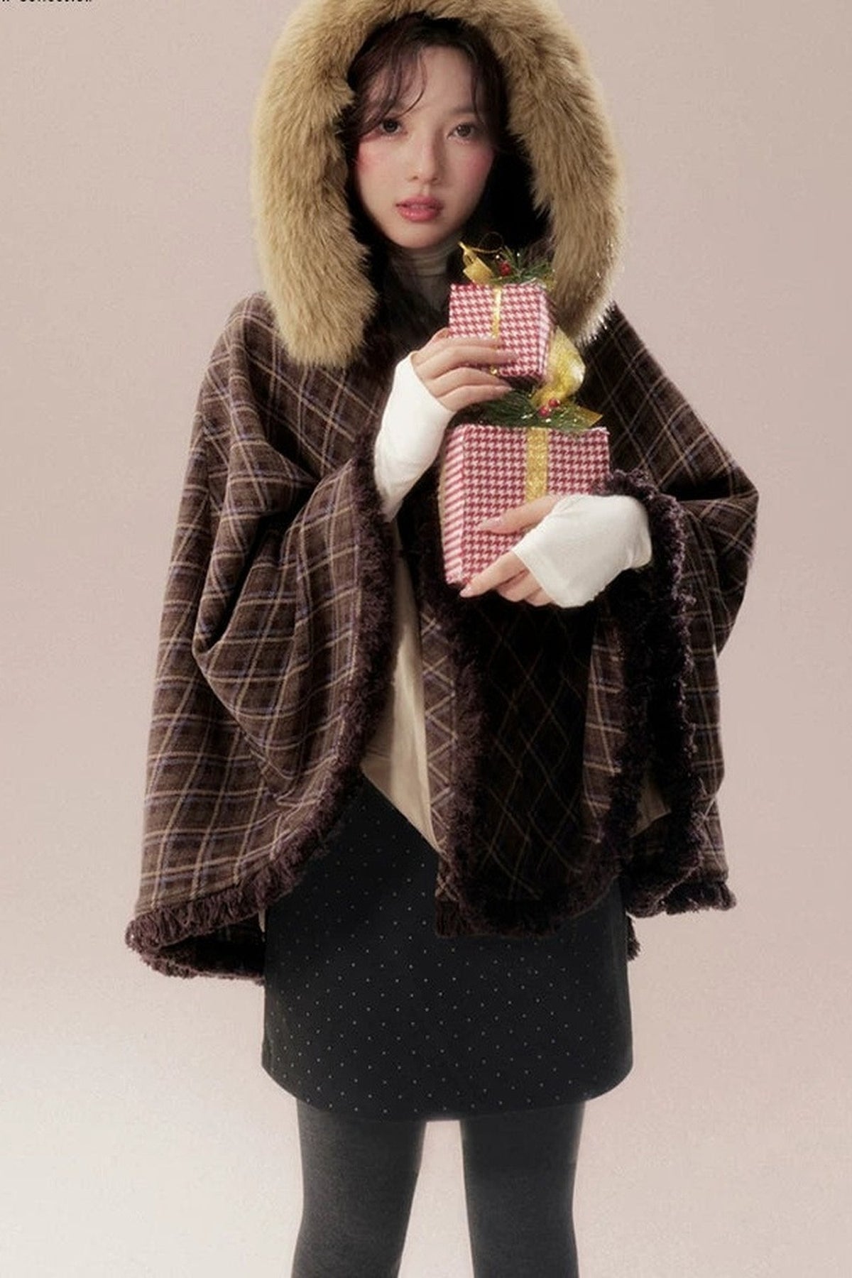 Plaid Fur Collar Hooded Shawl Cape