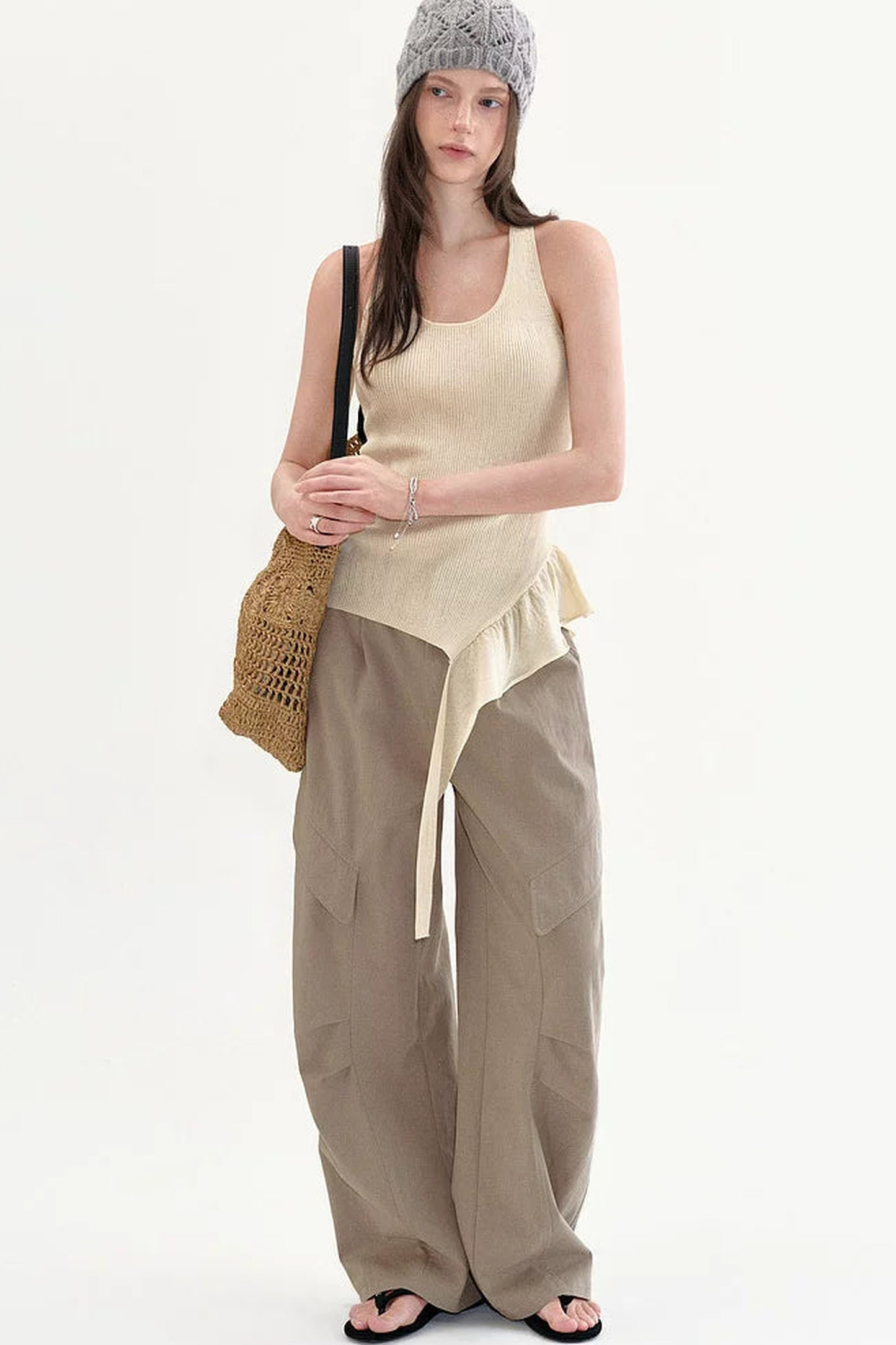 Pantaloni a gamba larga a vita alta