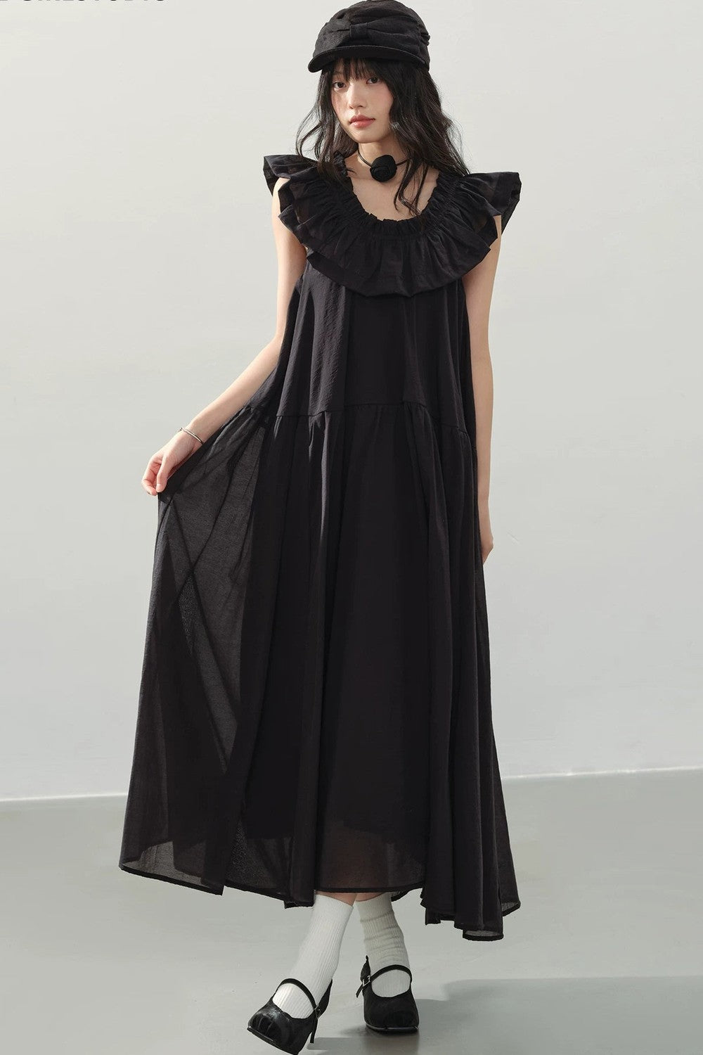 Old Dream Ruffle Dress