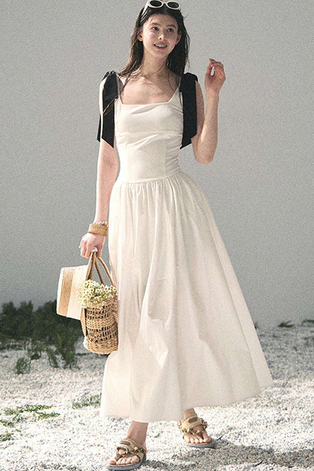 Vestido de tirantes de estilo francés