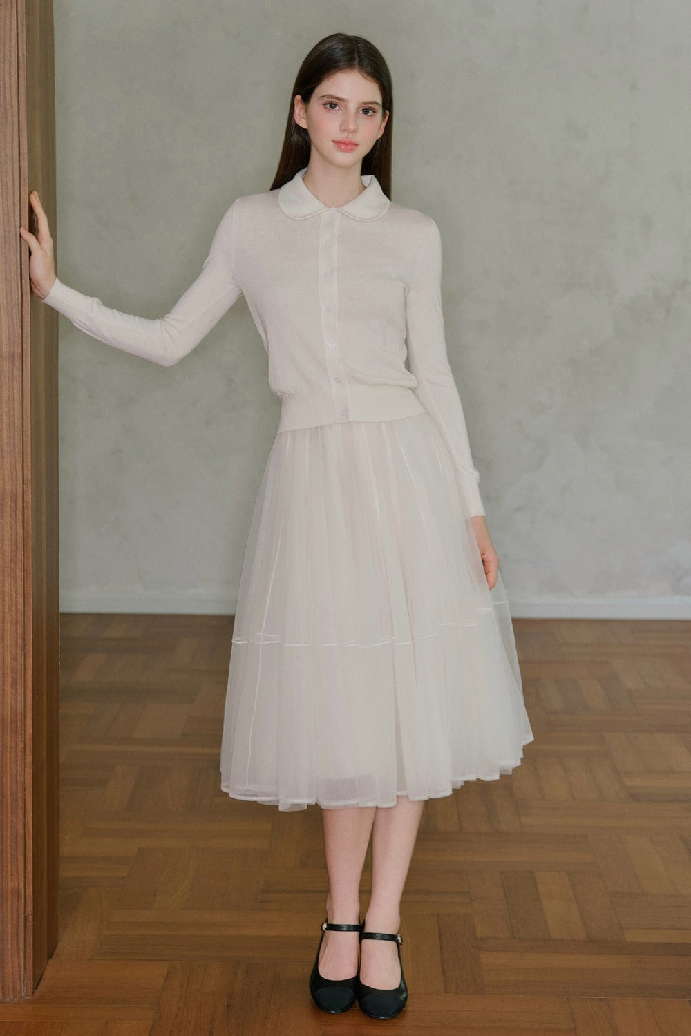 Long Sleeve Doll Collar Knitted Top