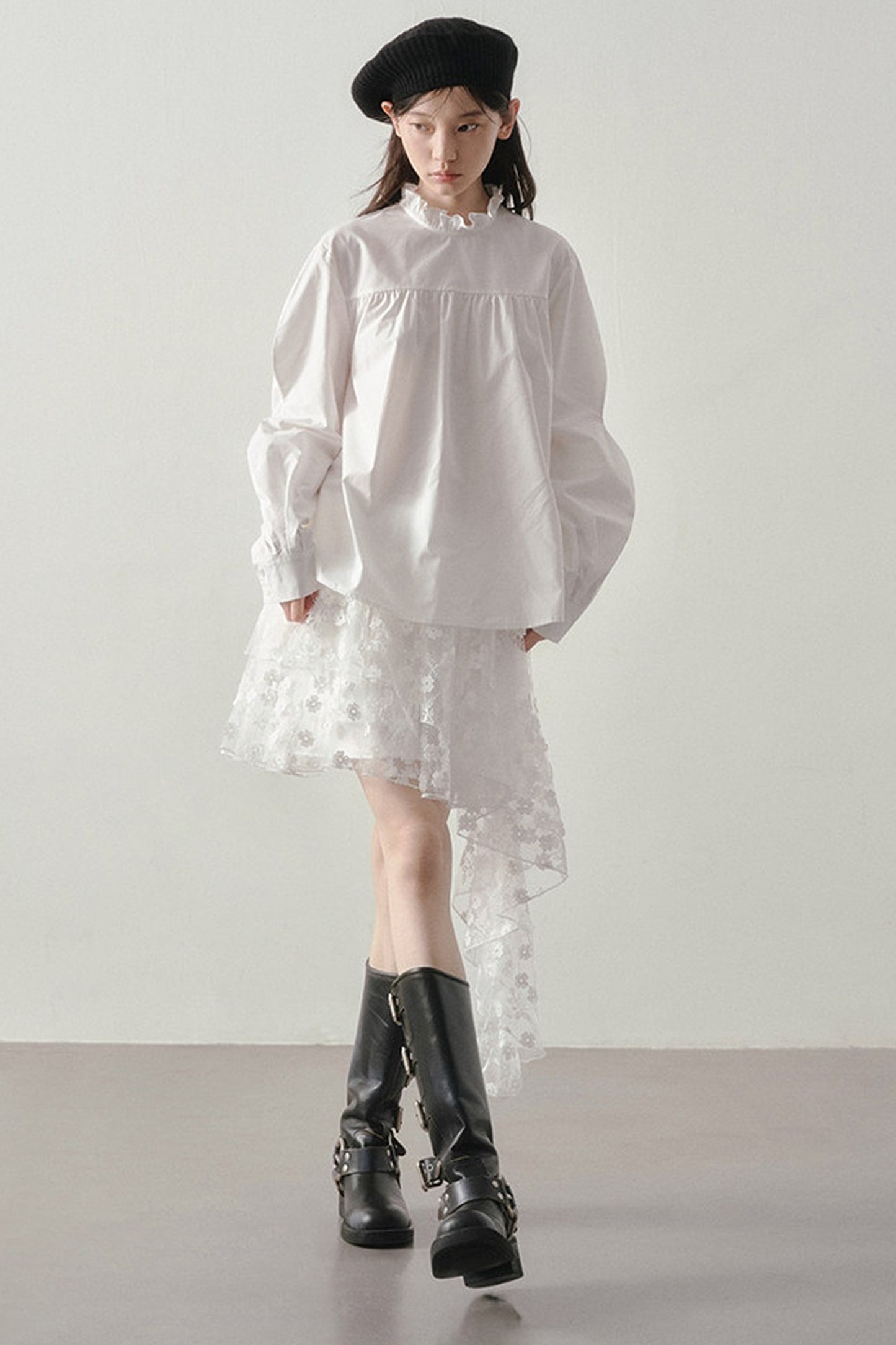 Ruffle Collar Puff Sleeve Blouse