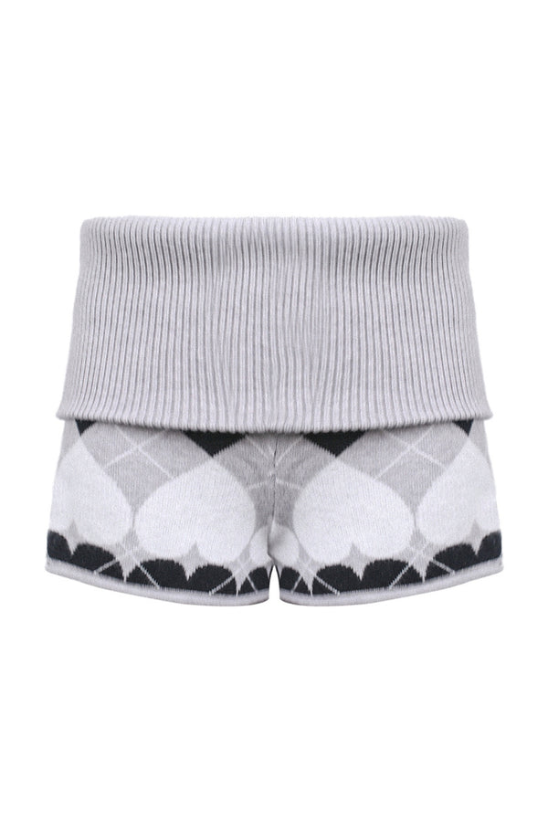 Heart Pattern Sweater Shorts Set With Embroidered Base Layer Top