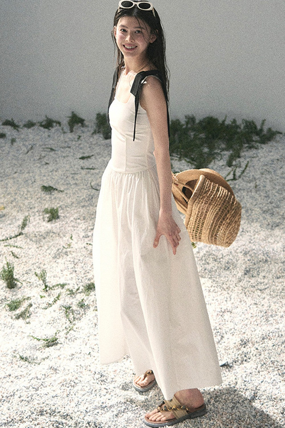 Vestido de tirantes de estilo francés