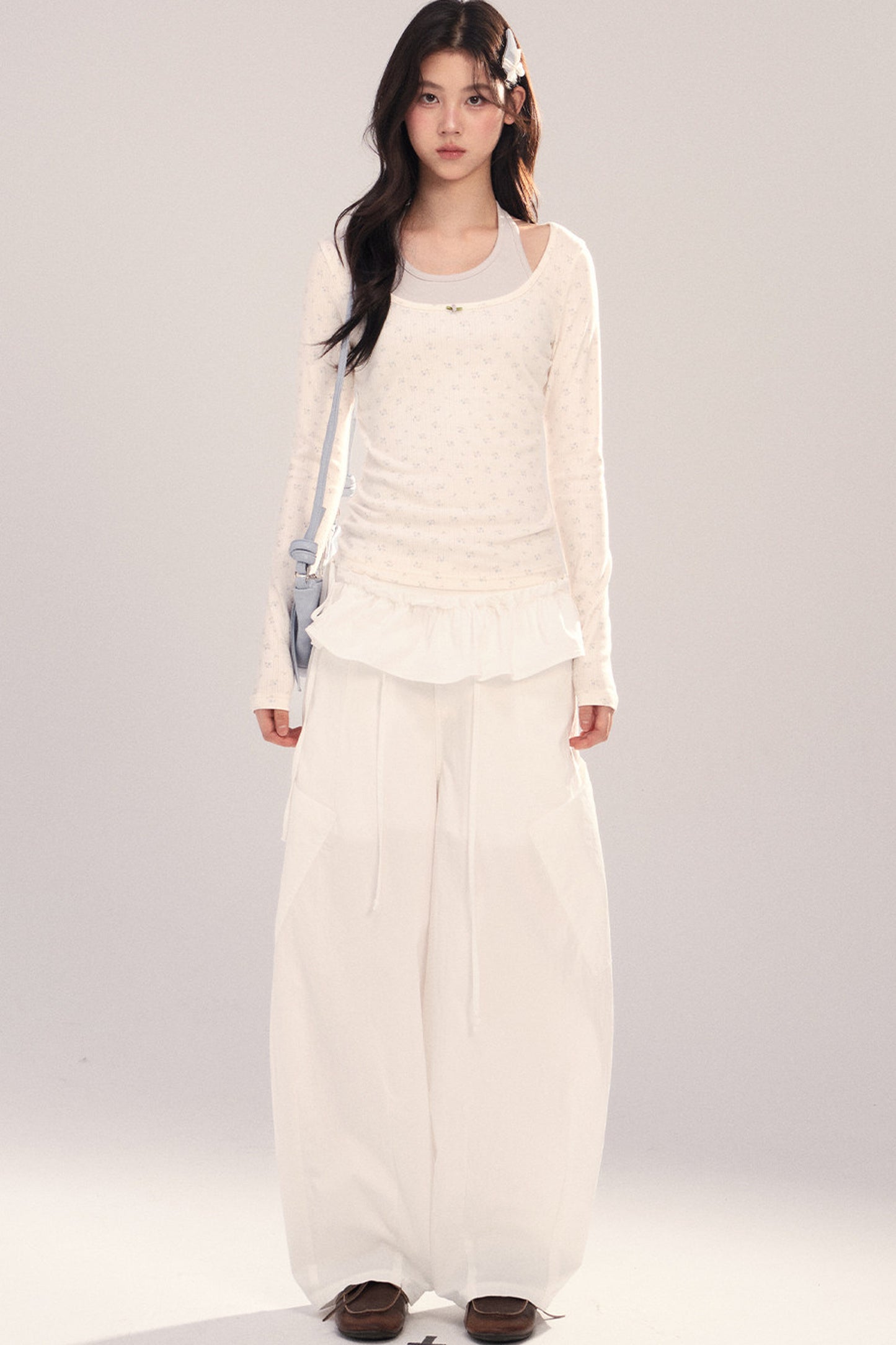 Large U-Neck Floral Long-Sleeve Base T-Shirt Set-Up
