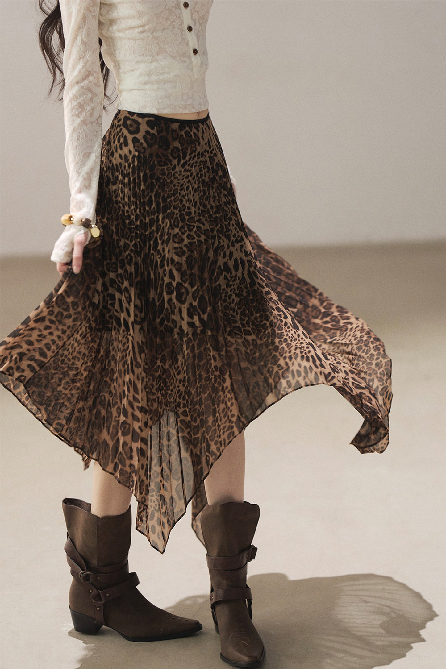 Irregular Hem Stacked Pleats Leopard Skirt