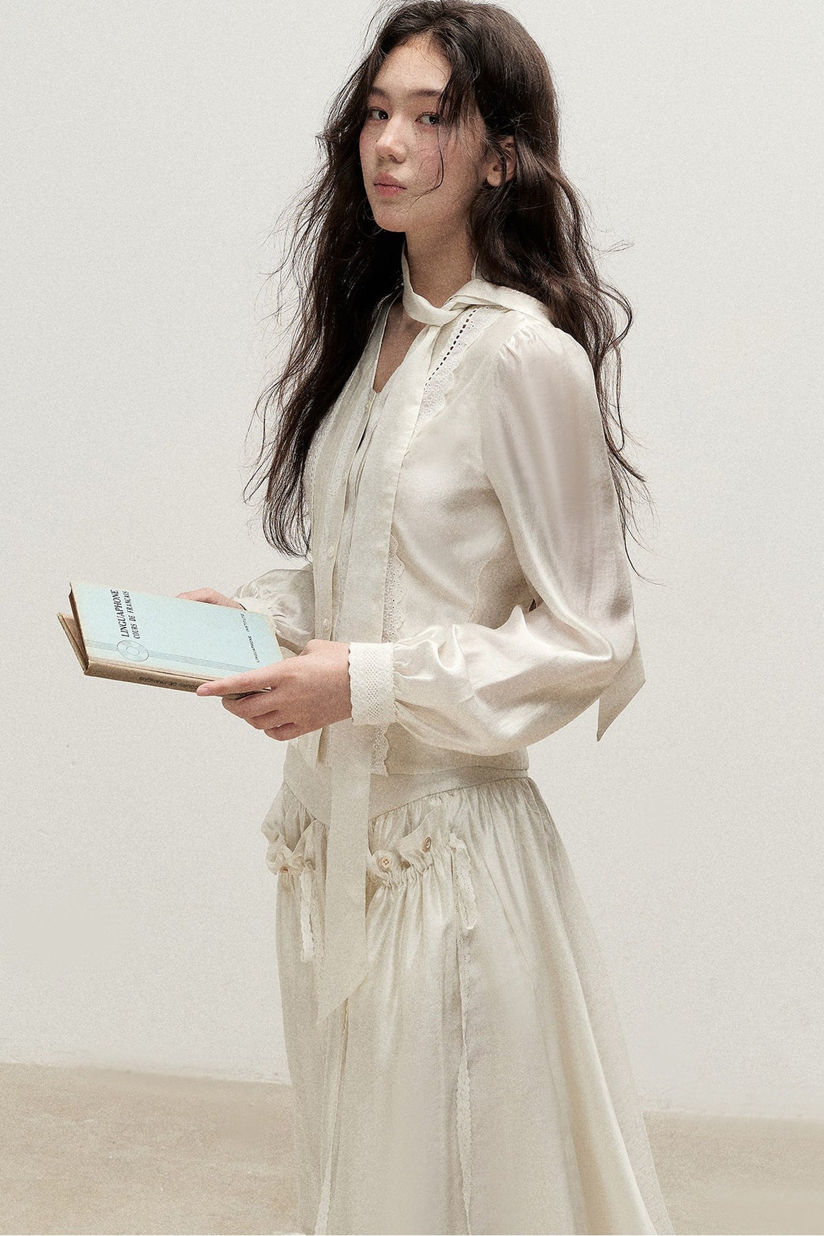 Lyocell V-Neck Shirt and Skirt Set-Up