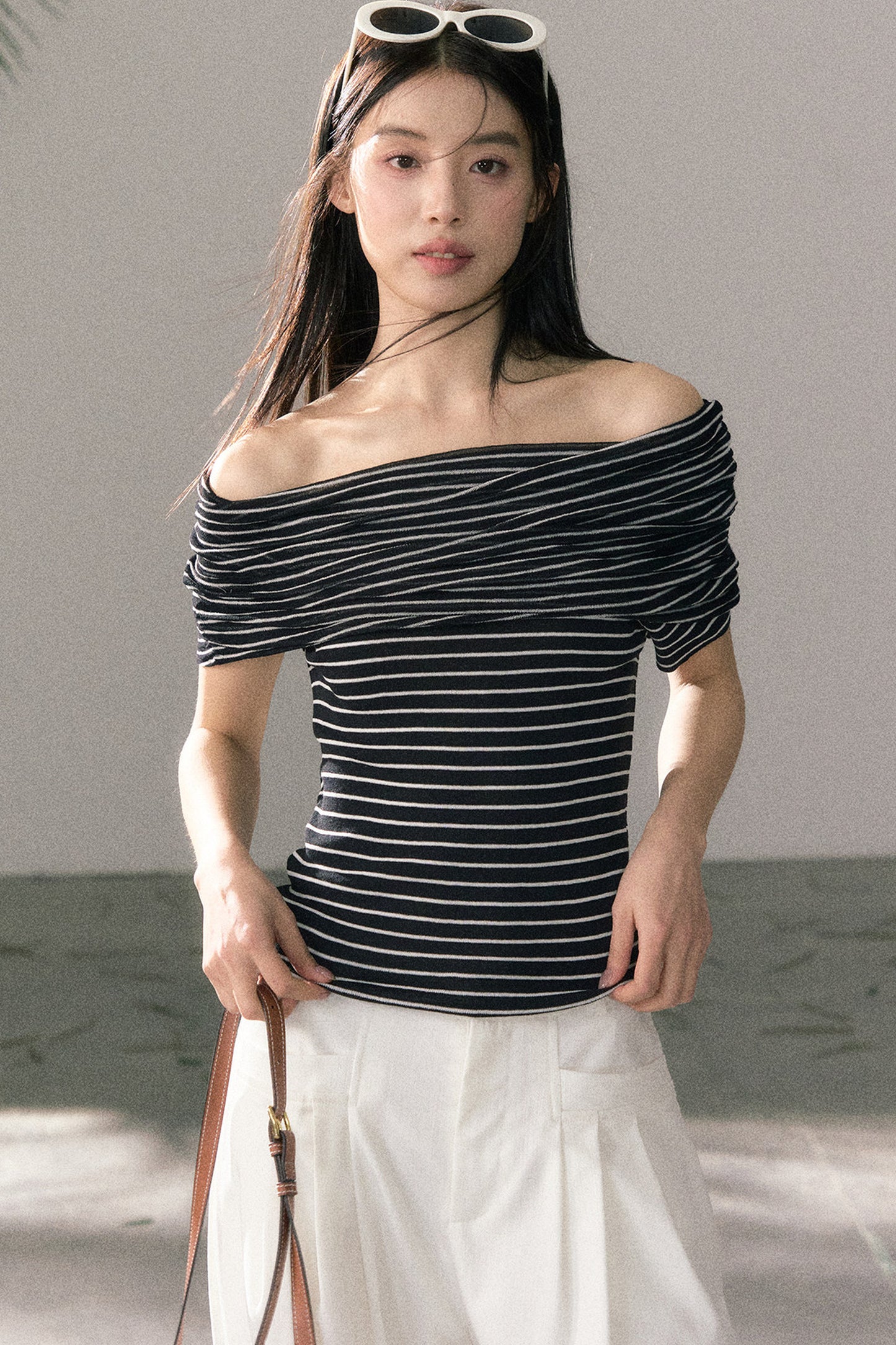 Top de hombros descubiertos estilo deseo puro
