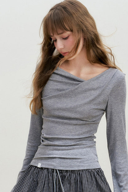 Lyocell Overlapping Pleated Long-Sleeve T-Shirt