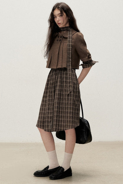 Vintage Woolen Pleated Mid-Sleeve Top