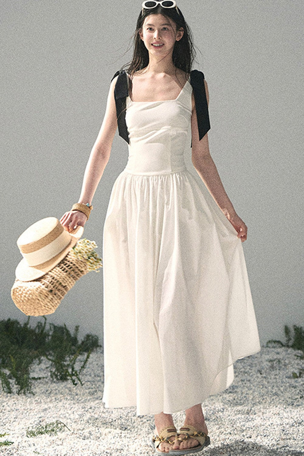 Vestido de tirantes de estilo francés