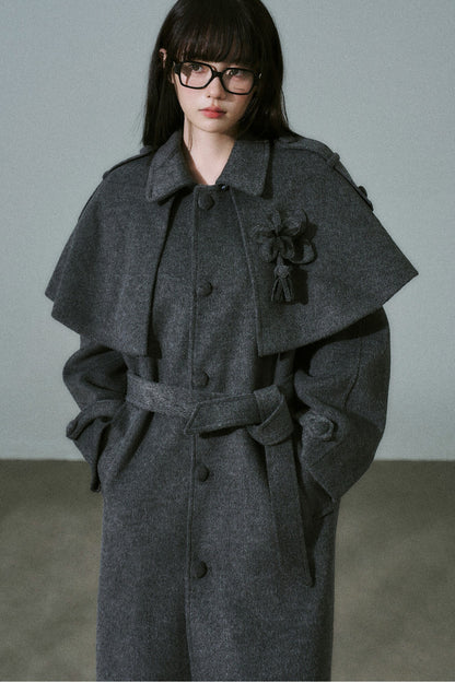 Cappotto in lana floreale fatto a mano