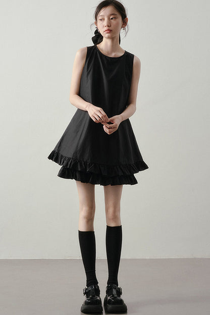 Black White Contrast Ruffle Collar Sleeveless Dress