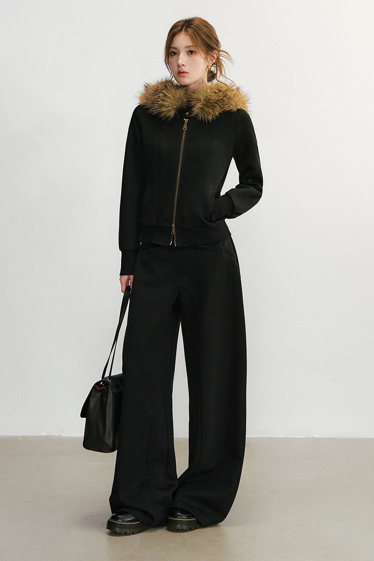 Ensemble veste à capuche zippée et pantalon de survêtement à jambes larges