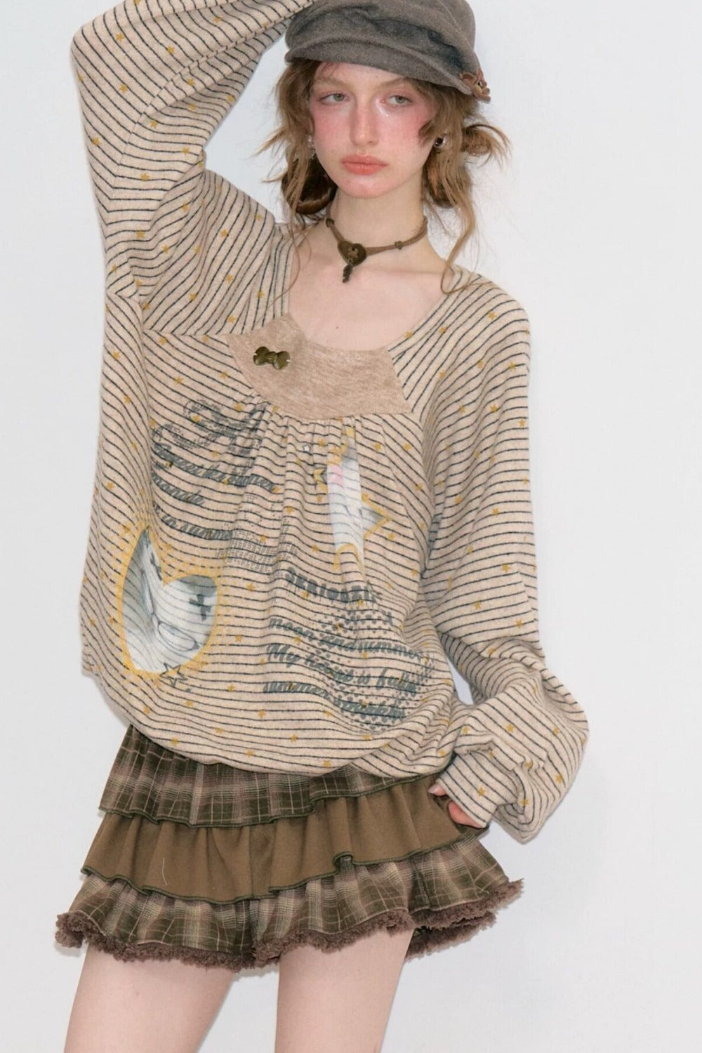 Striped Cat Print Round Neck Sweatshirt