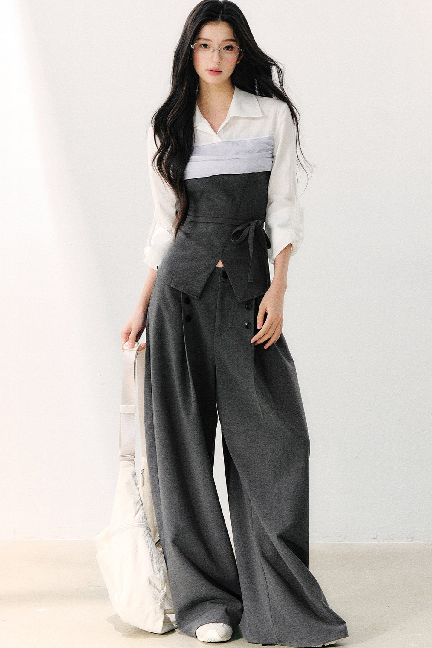 Lapel Faux Two-Piece Tie Shirt