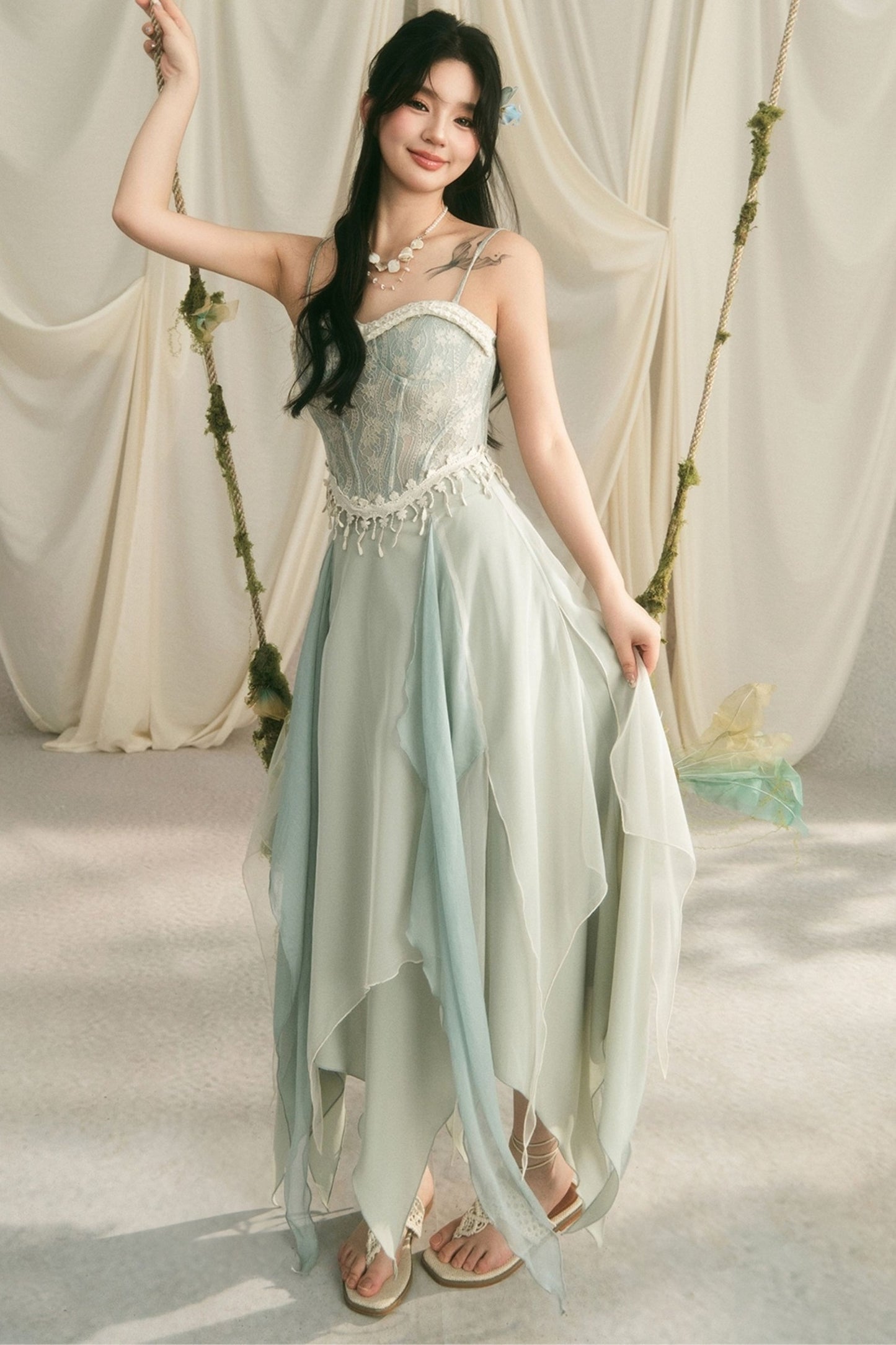 Retro Lace Fishbone Tube Top and Layered Skirt Set-Up