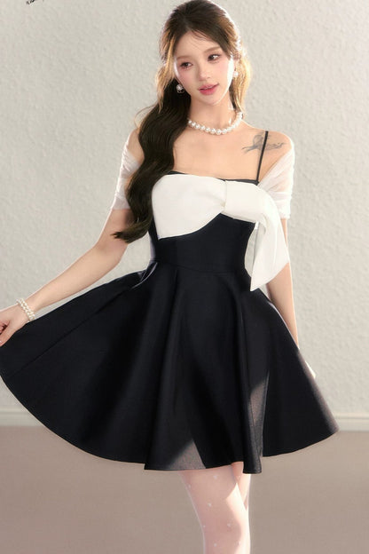 Abito da sera in tulle con spalle scoperte