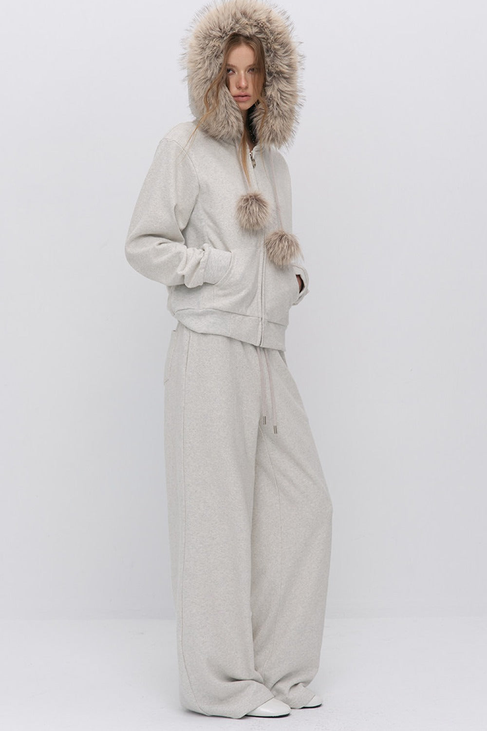 Fur Trim Hooded Sweatshirt and Sweatpants Set-Up