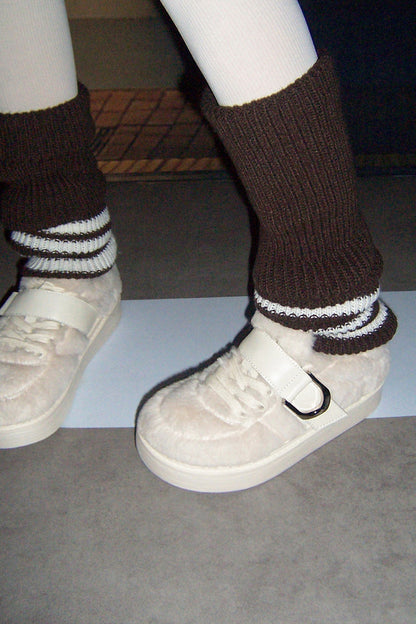 Sneakers morbide e pelose con suola spessa