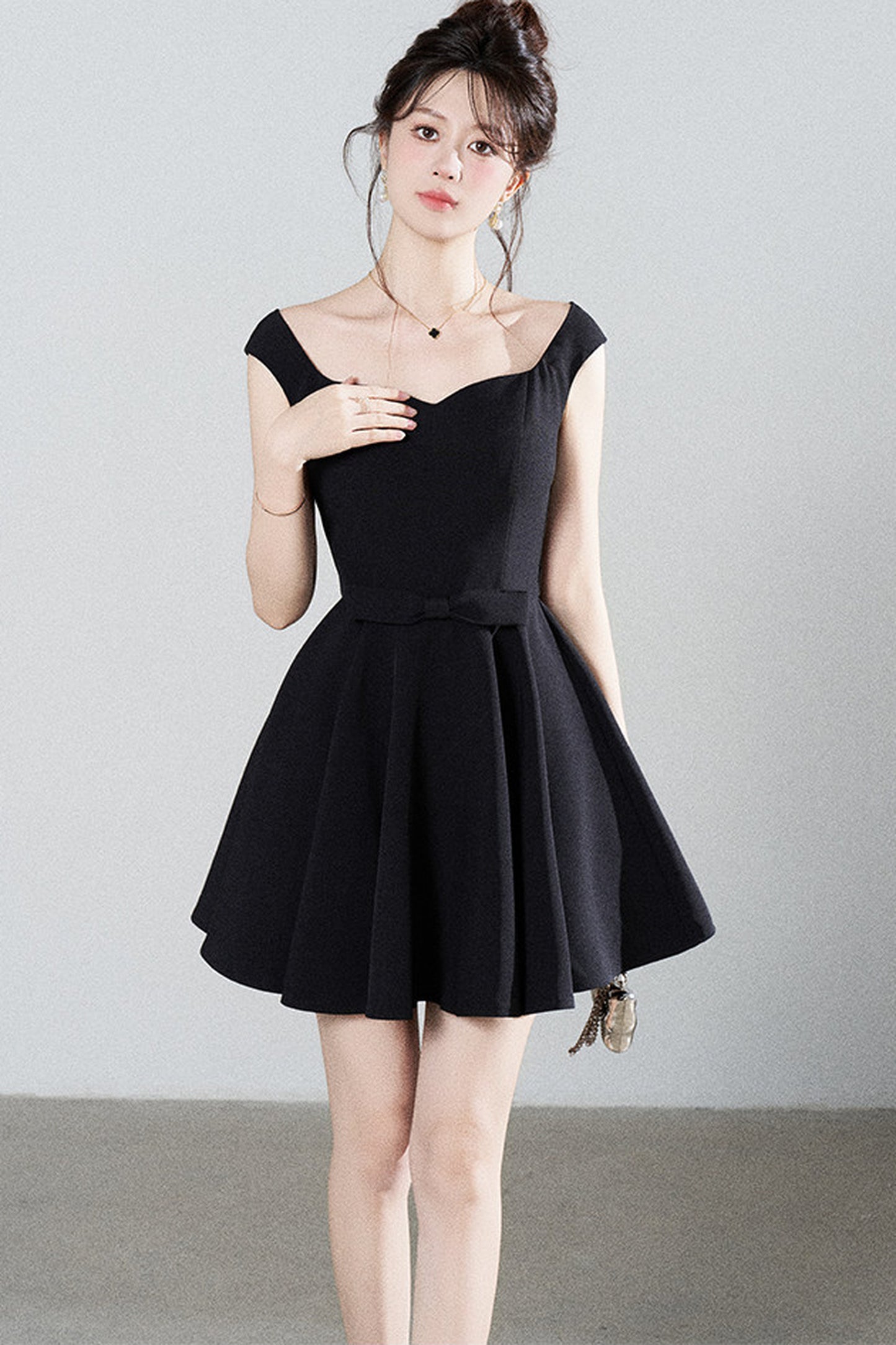 Black Square-Neck Puffy A-Line Dress