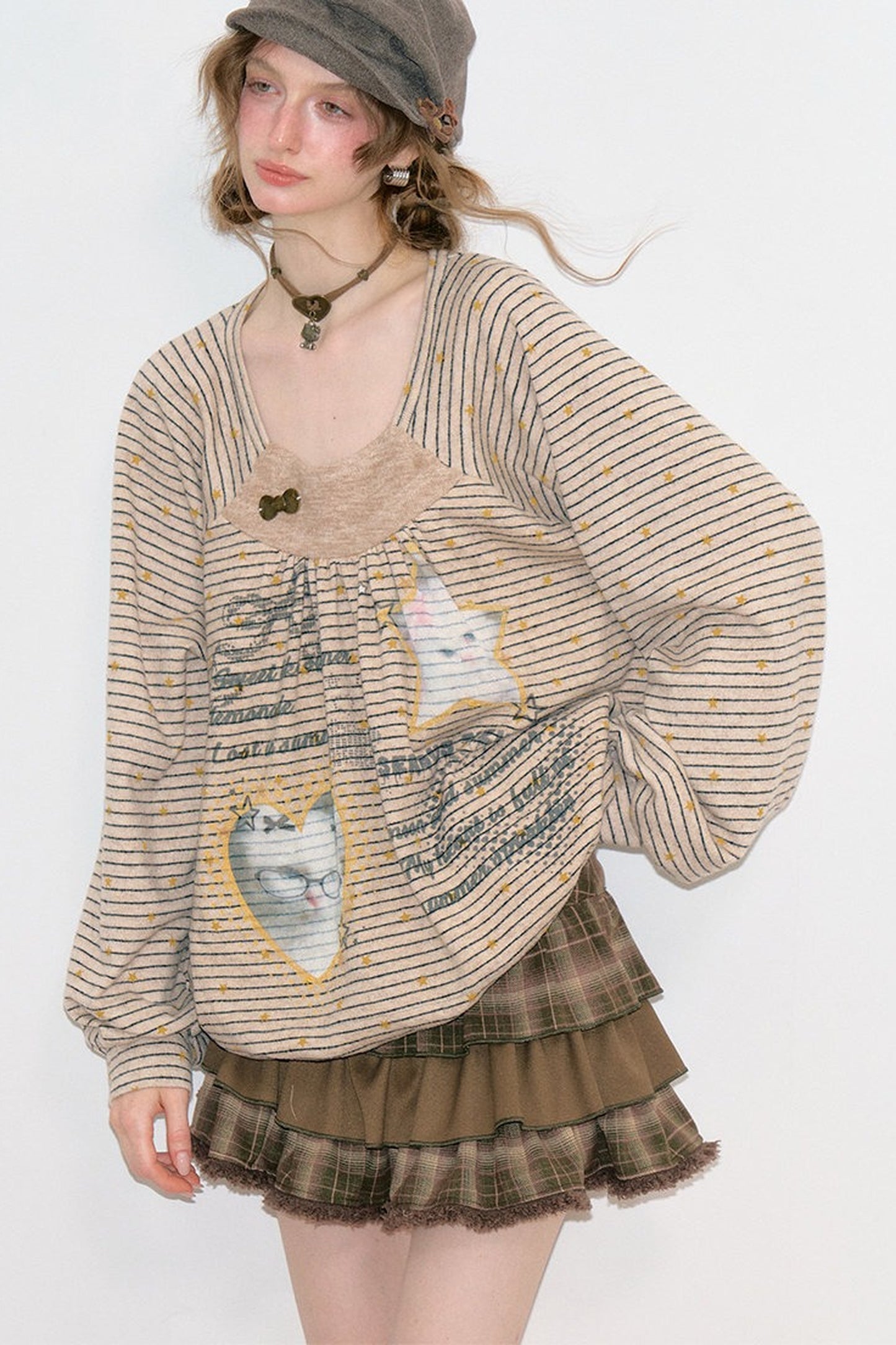 Striped Cat Print Round Neck Sweatshirt