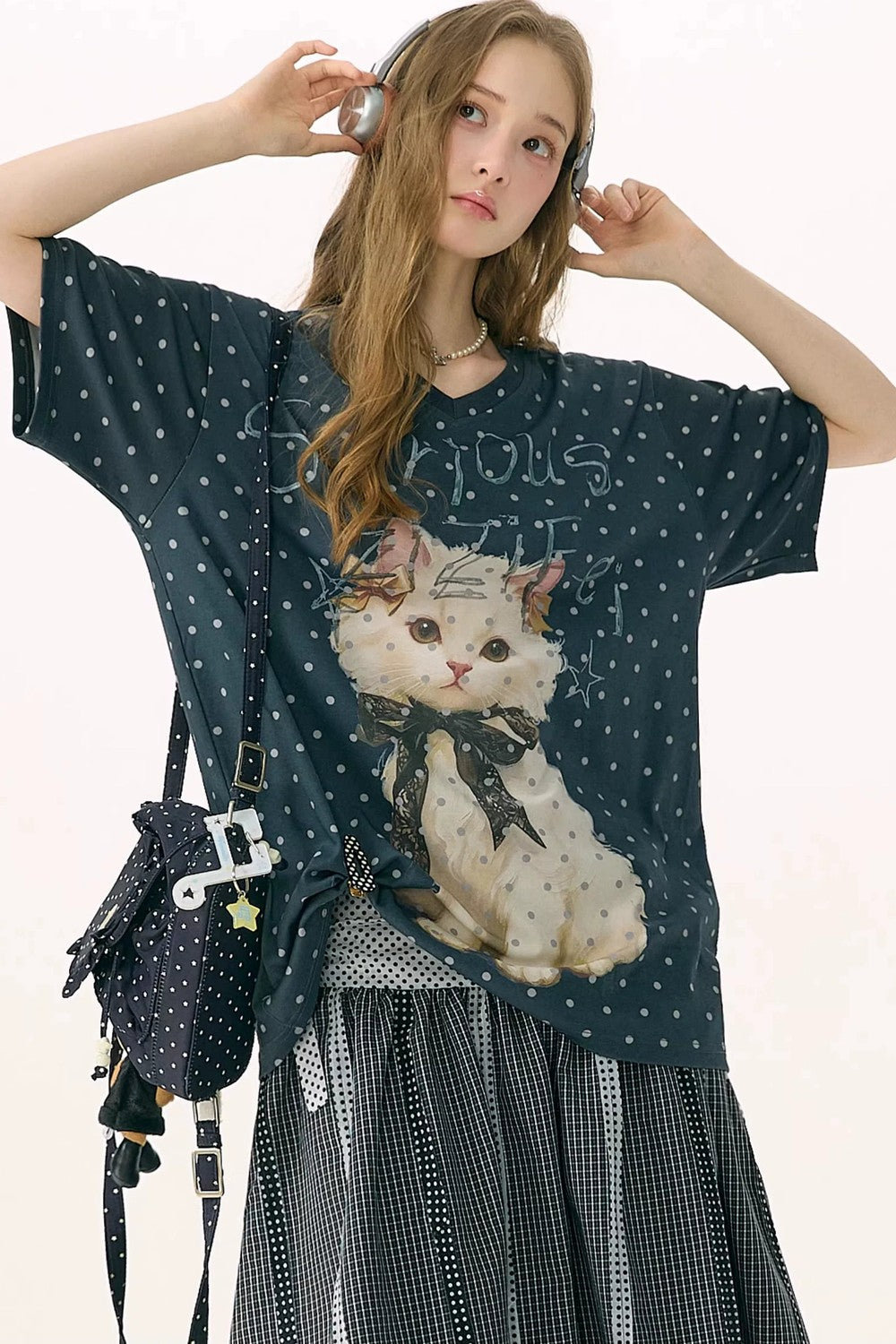 Top Scollo a V Grigio con Pois Gatto