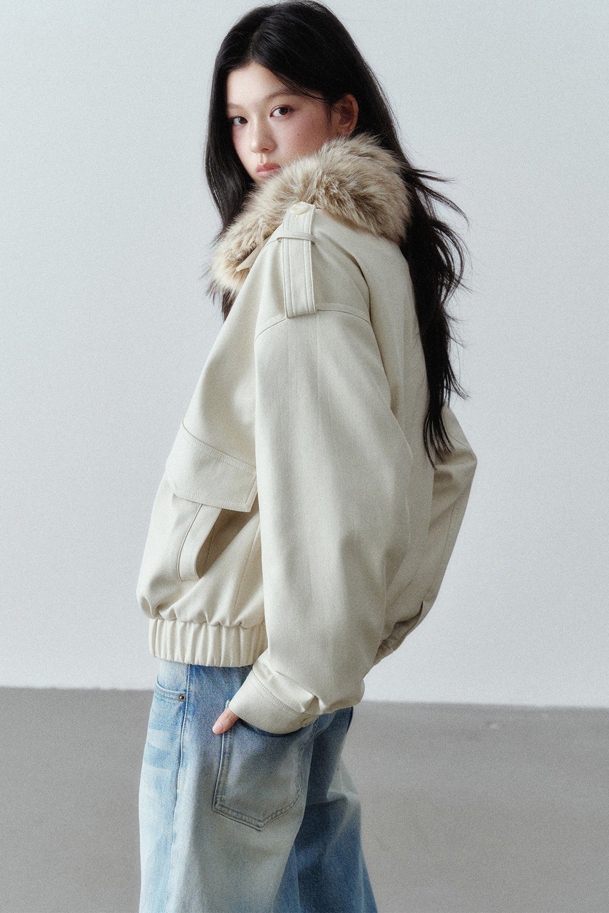 Fur Collar Button-Up Short Jacket