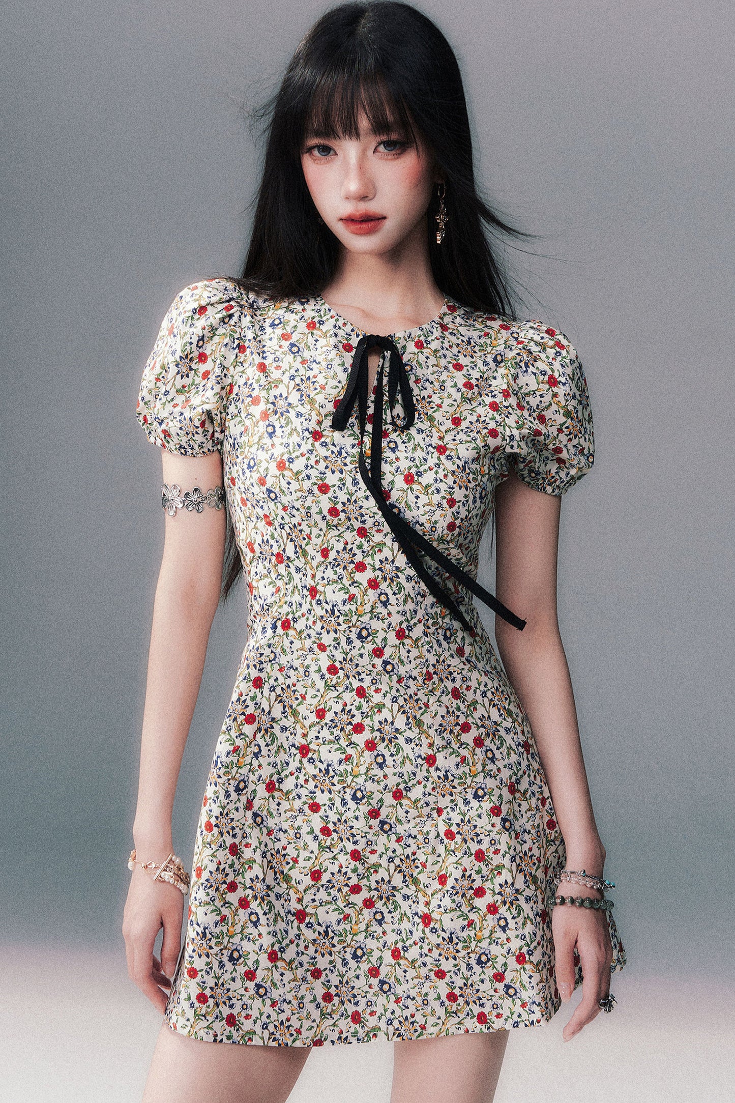 Vintage Floral Puff Sleeve Dress