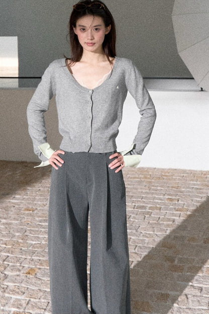 Large U-Neck Knit Cardigan