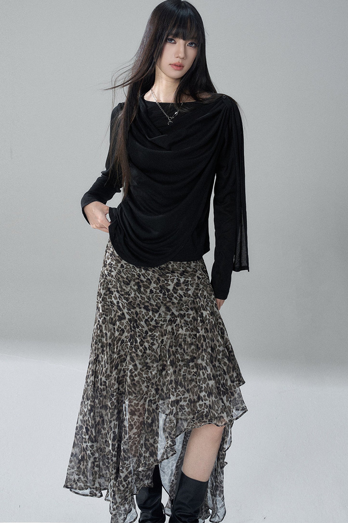 Black Long-Sleeve Shawl Collar Top