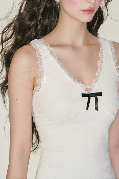 H2AN1 Studio Sleeveless Ruffle Patchwork Camisole with Lace Hem