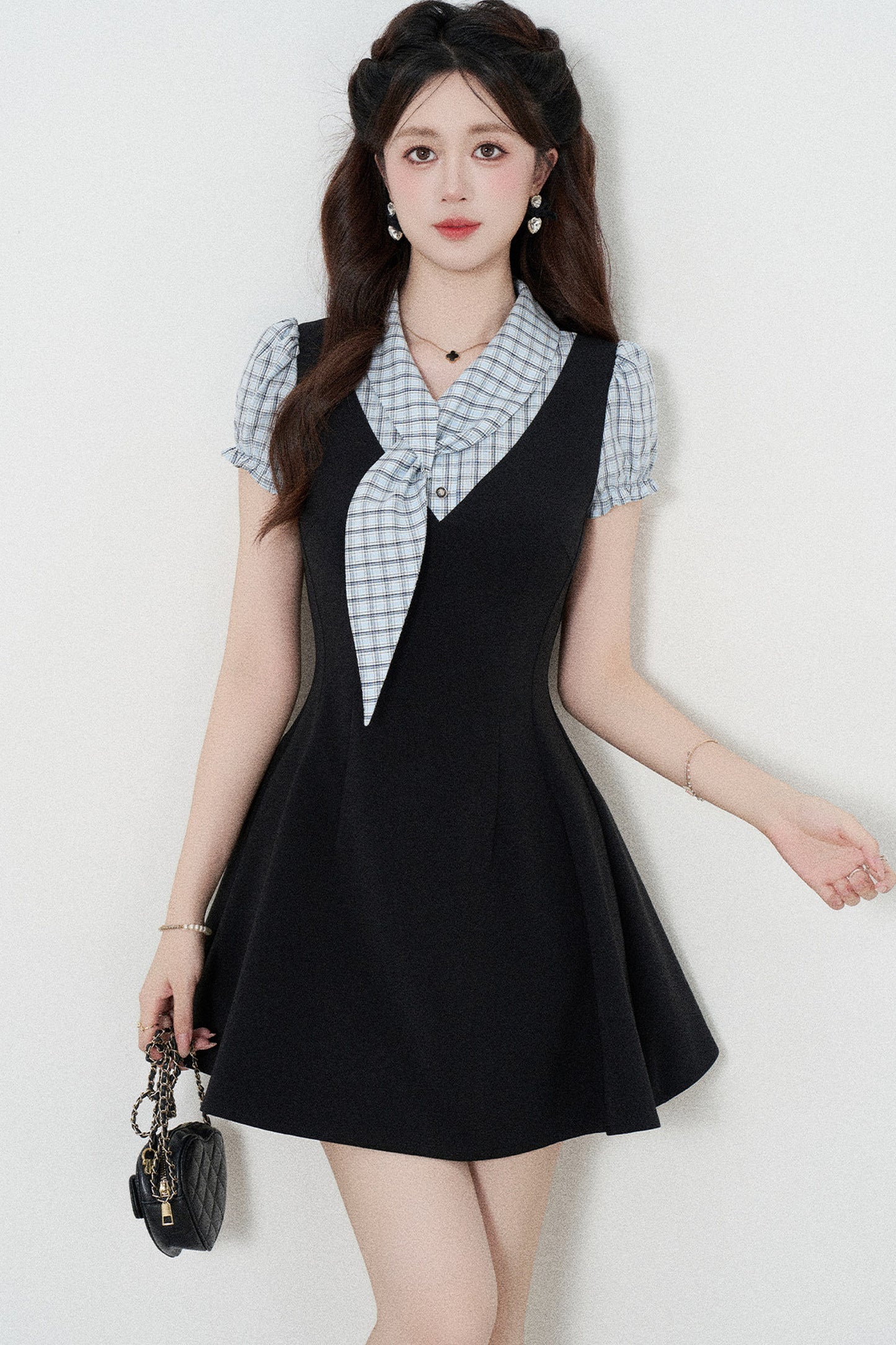 Black Short-Sleeved Patchwork Plaid A-Line Dress