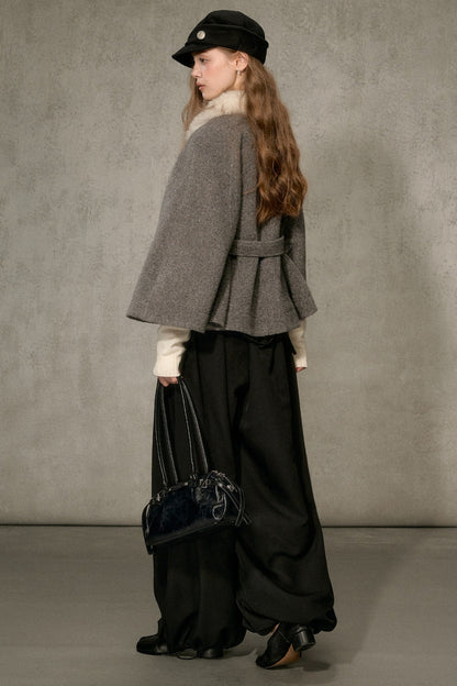Floral Fur Collar Woolen Cape